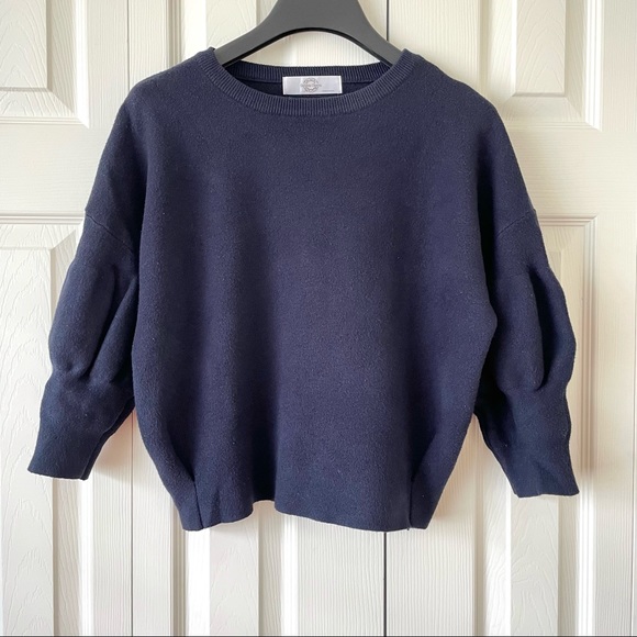 3/$30 NWOT Cropped Dropped Shoulder Navy Blue Knit Top - Picture 5 of 10